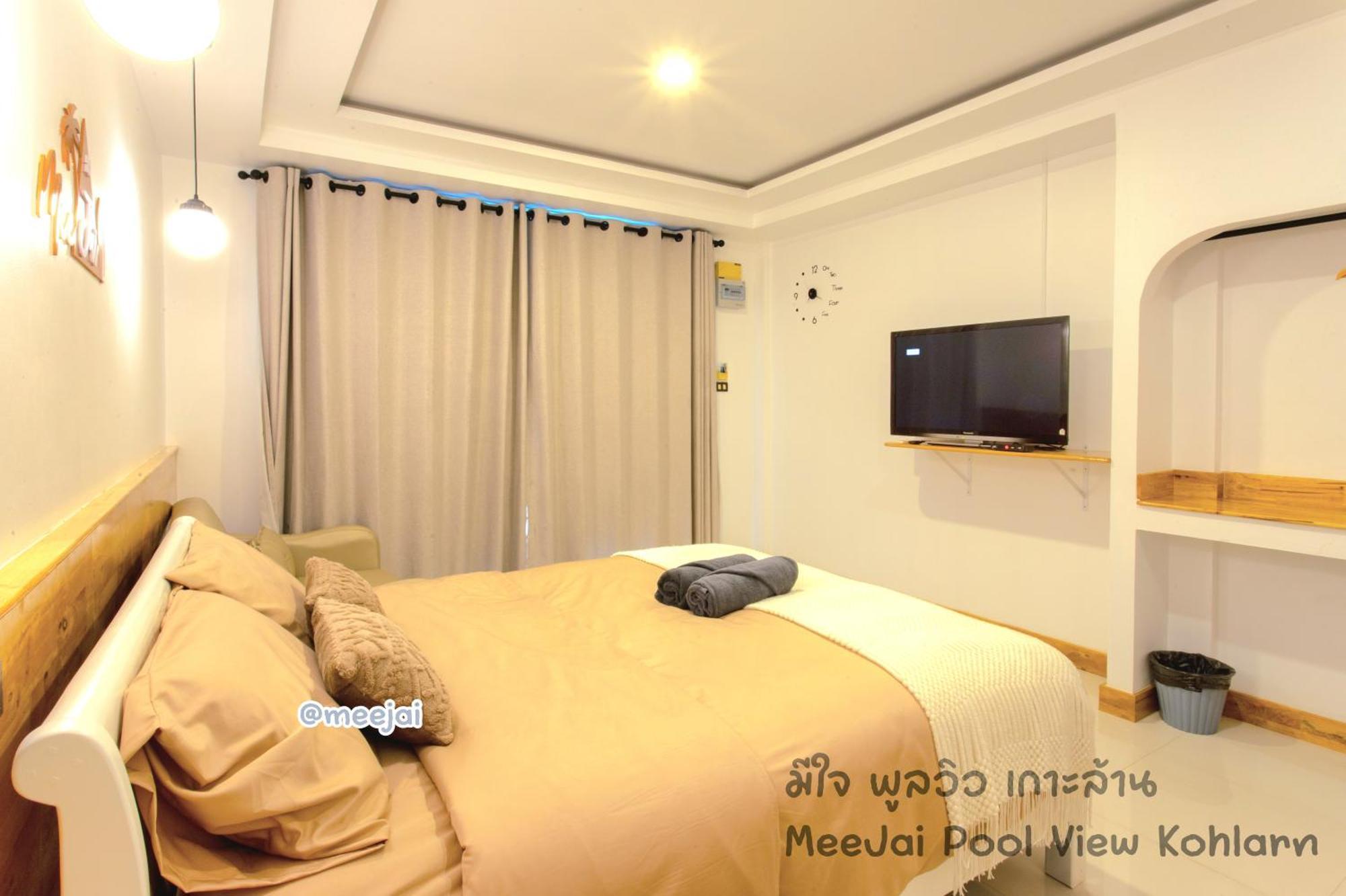 มีใจ พูลวิว เกาะล้าน Meejai Pool View Kohlarn Hotell Eksteriør bilde